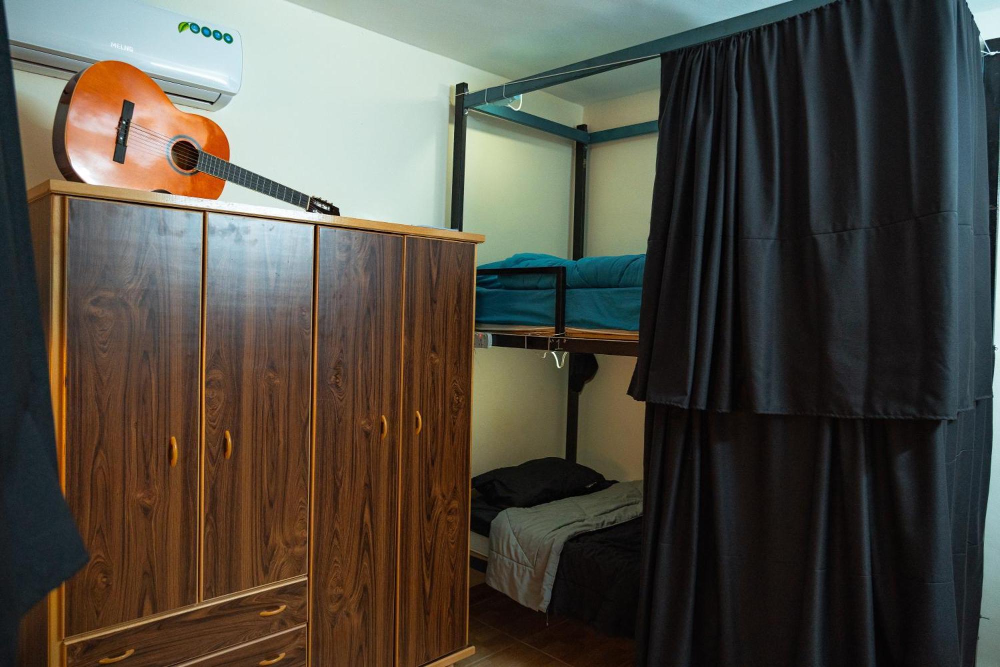 Extra Traveller Hostel Акаба Екстериор снимка
