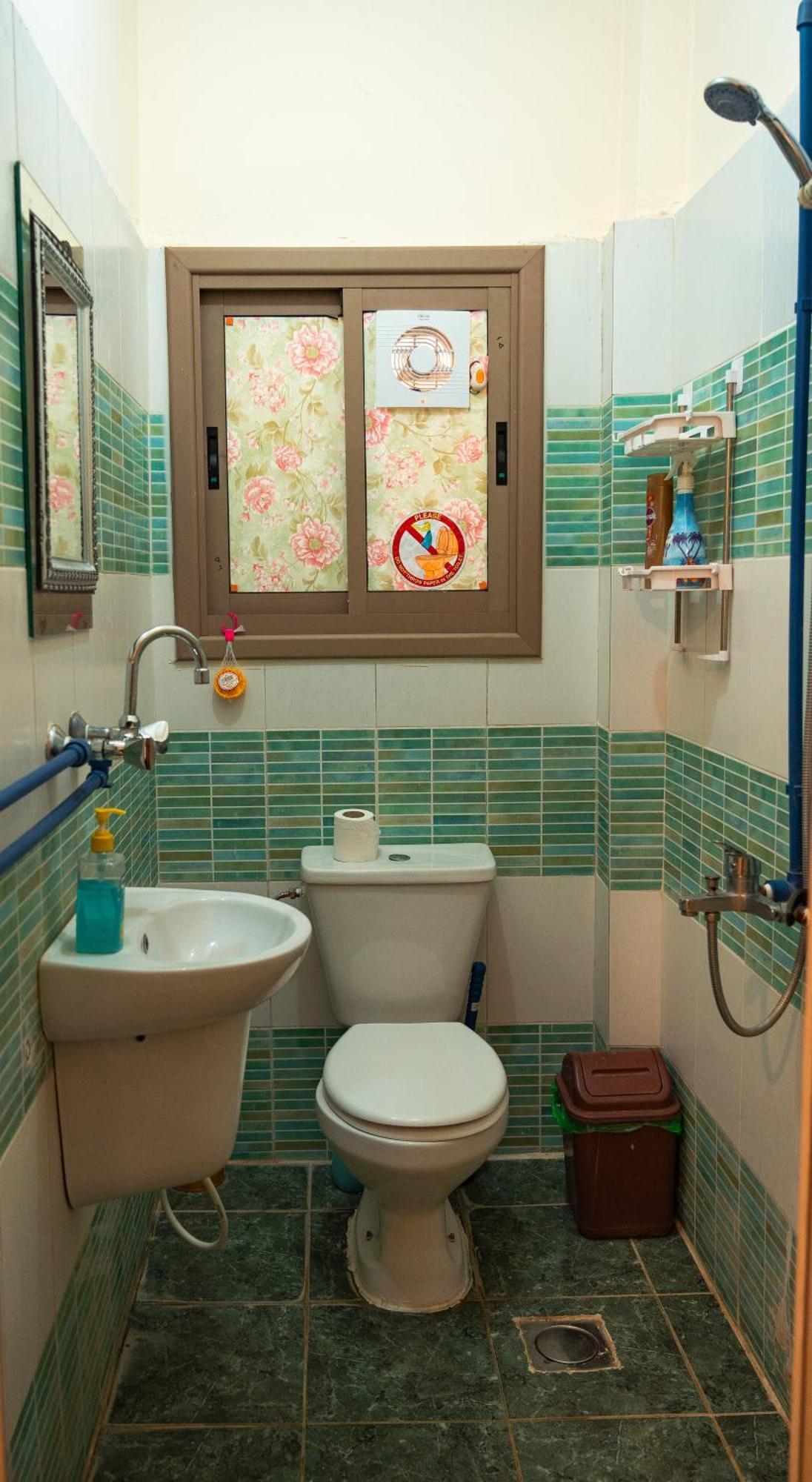 Extra Traveller Hostel Акаба Екстериор снимка
